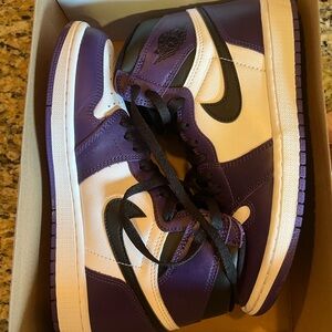 Jordan 1 Court Purple.